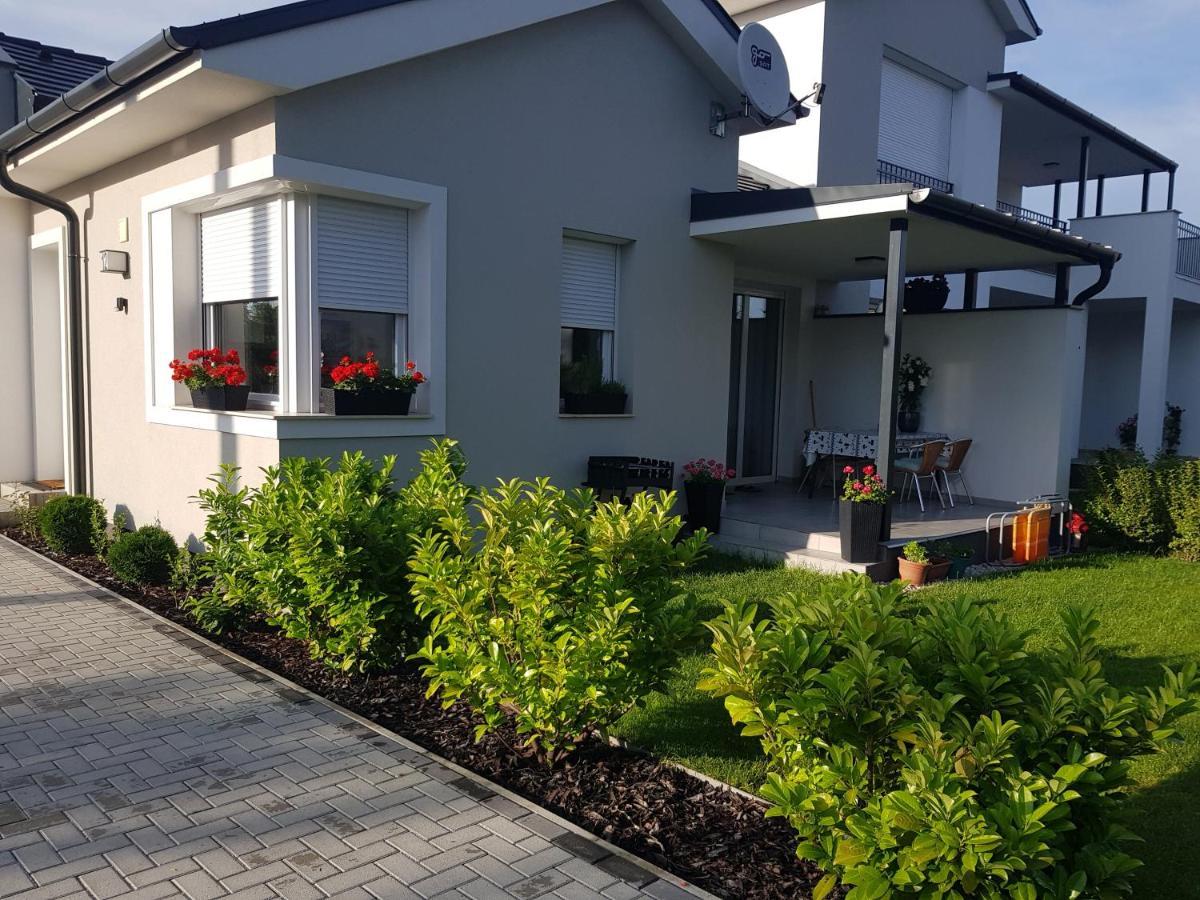 Margareta Home Gyenesdiás Eksteriør billede